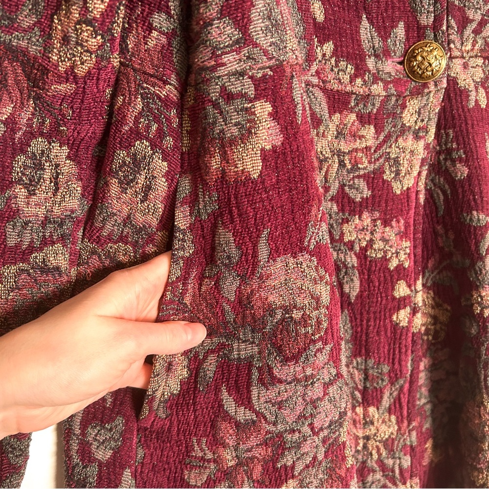 Soft Surroundings floral tapestry button jacket carpet jacquard coat burgundy - Picture 4 of 6